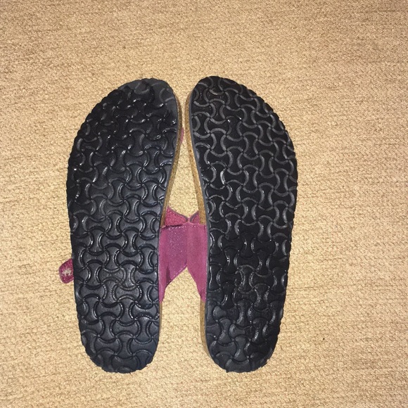 Sandals - Picture 4 of 4